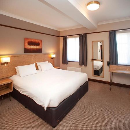 Shah Of Persia, Poole By Marston'S Inns Экстерьер фото